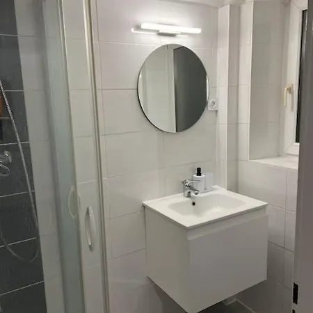 Apartment Zahra Yutz